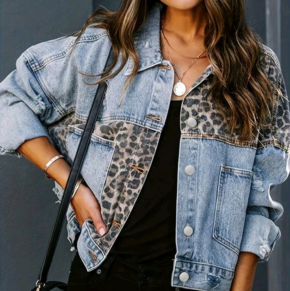 Buttoned Vintage Leopard Print Denim Jacket, Washed Long Sleeved Ripped Jacket - Picture 5 of 5